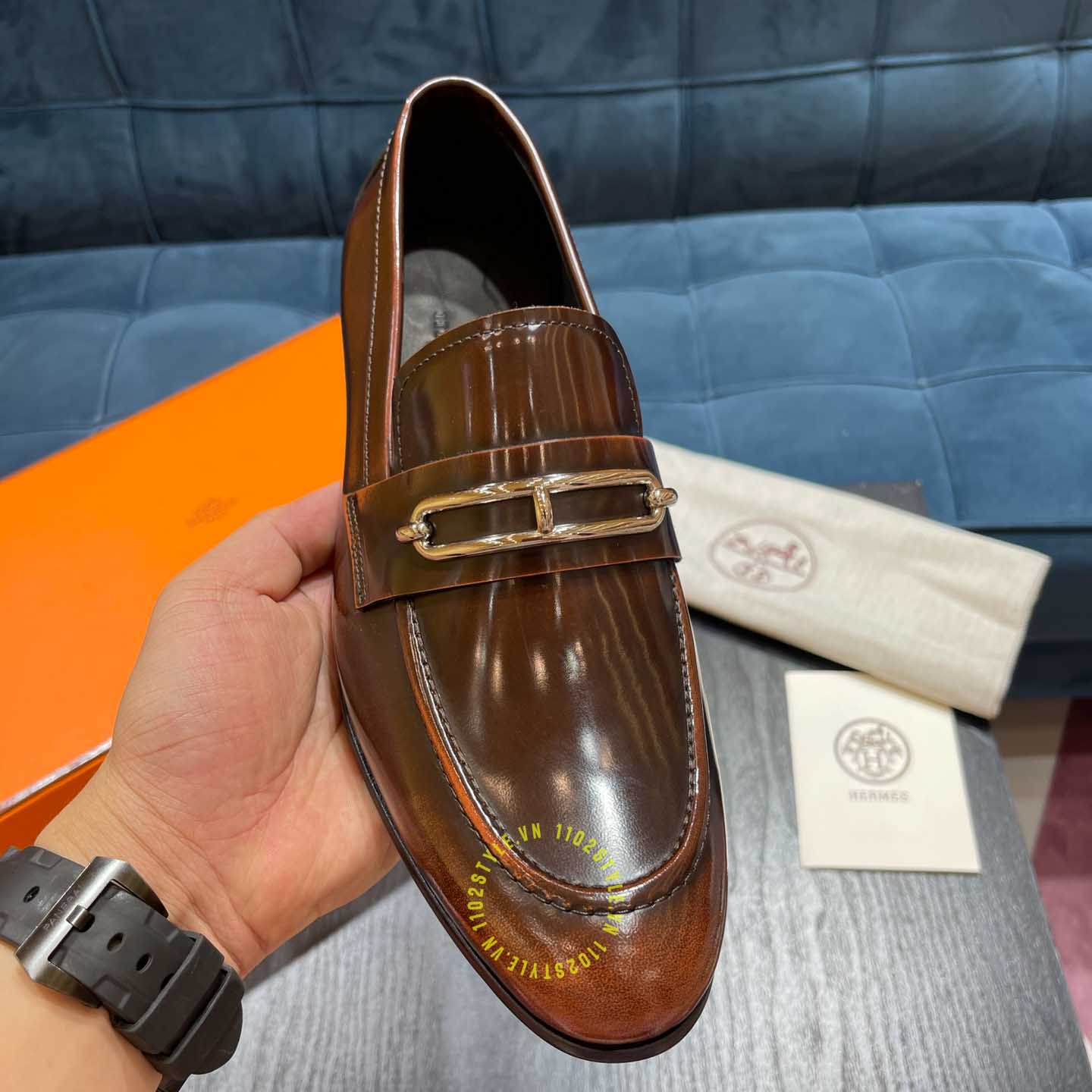 Chất lượng của đôi giày Hermes màu nâu