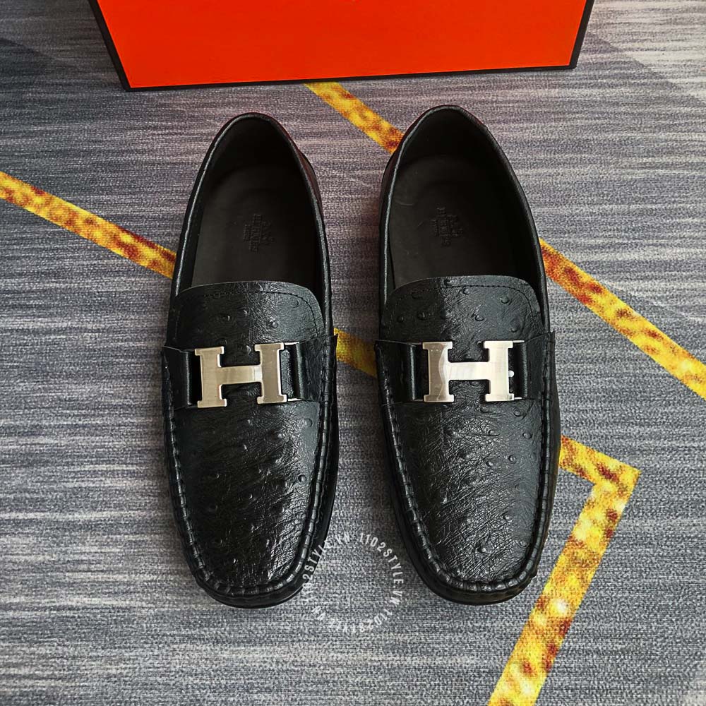 Kiểu dáng và thiết kế của đôi giày Hermes