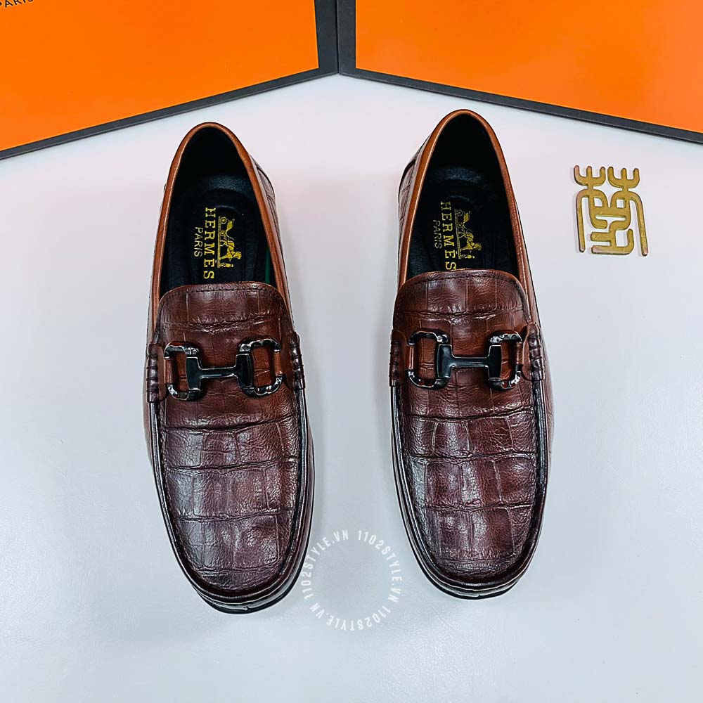 Giới thiệu về đôi giày lười Hermes