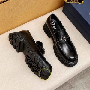 Giày rep 1:1 chính hãng Loafer Dior da đen trơn logo kim loại - Hình ảnh 2