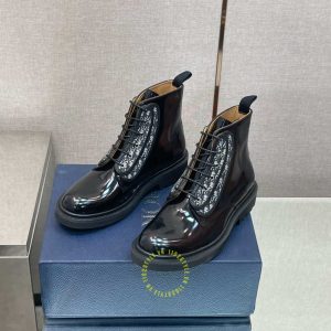Giày Boot Dior da màu đen bóng họa tiết Monogram replica - Ảnh 3