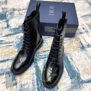 Giày Boot replica Dior da thật màu đen bóng họa tiết Monogram - Ảnh 2