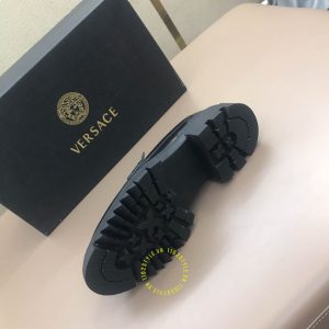 Giày Loafer Versace nam da đen trơn logo kim loại super fake - Ảnh 5