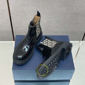 Giày Chelsea Boot Dior da đen bóng họa tiết Monogram super fake - Hình ảnh 2