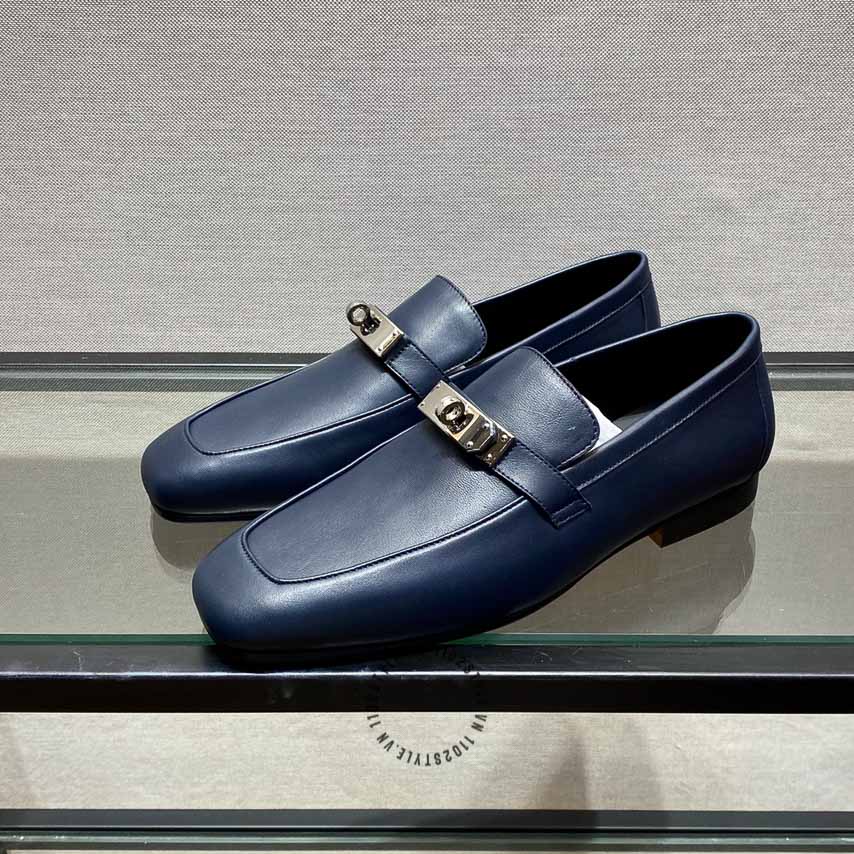 Kiểu dáng vả thiết kế của đôi giày lười Hermes