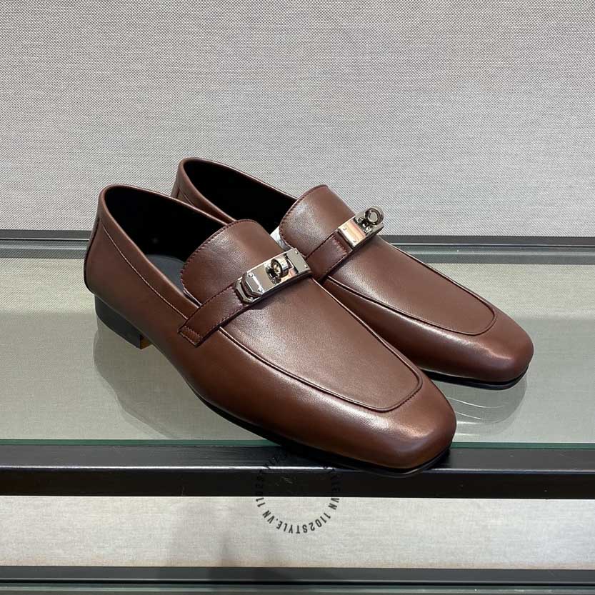 Kiểu dáng và thiết kế của đôi giày Hermes