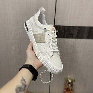 Giày nam Versace thể thao màu trắng họa tiết replica 1:1 - Ảnh 7