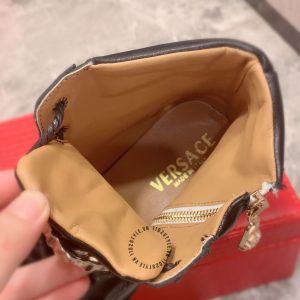 Boot Versace nam hàng hiệu cao cấp màu đen logo vàng giá tốt - Ảnh 8