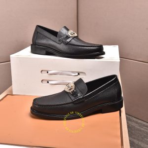 Giày Loafer Versace nam hàng hiệu da xịn màu đen sần giá tốt - Ảnh 3