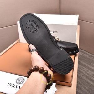 Giày Loafer Versace nam hàng hiệu da xịn màu đen sần giá tốt - Ảnh 8