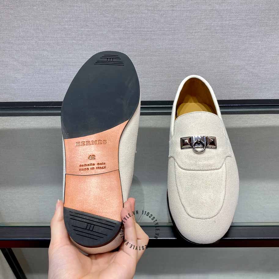 Giày lười Hermes có giá ưu đãi