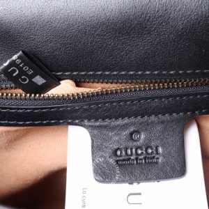 Túi xách đeo chéo Gucci nữ màu đen logo GG hàng hiệu cao cấp - Hình ảnh 7