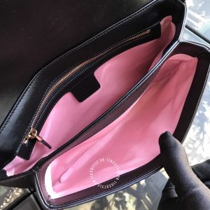 Túi xách Gucci nữ da trơn màu đen logo GG hàng hiệu cao cấp - Hình ảnh 9