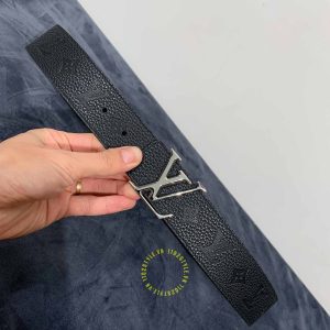 Thắt lưng nam Louis Vuitton mặt khóa màu ghi dây da sần replica - Ảnh 5