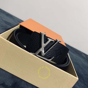 Thắt lưng nam Louis Vuitton mặt khóa màu ghi dây da sần replica - Ảnh 3