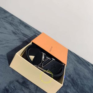Thắt lưng nam Louis Vuitton mặt khóa màu ghi dây da sần replica - Ảnh 4