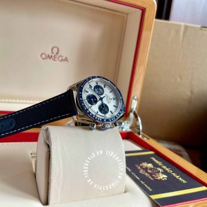 Đồng hồ Omega Speedmaster 310.32.42.50.02.001 Snoopy Award - Ảnh 7
