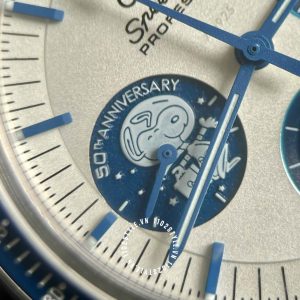 Đồng hồ Omega Speedmaster 310.32.42.50.02.001 Snoopy Award - Ảnh 16