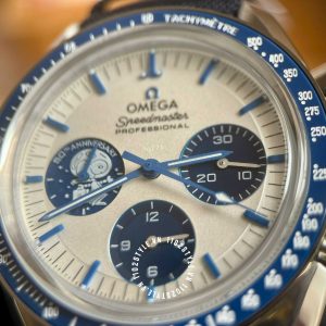 Đồng hồ Omega Speedmaster 310.32.42.50.02.001 Snoopy Award - Ảnh 9