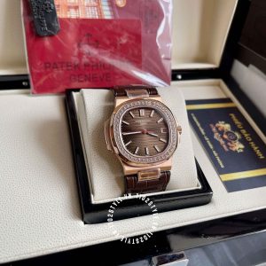 Đồng hồ Patek Philippe 1:1 Nautilus 5711 Rose Gold Diamond Brown - Ảnh 2