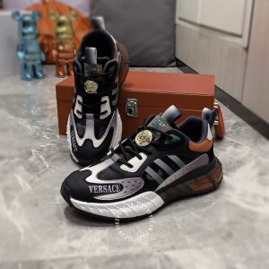 Giày hàng hiệu Versace thể thao nam phối màu nổi bật - Ảnh 3
