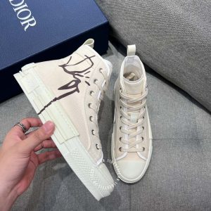 Sneaker Boot Dior hàng hiệu màu be hoạ tiết đen nổi bật - Hình ảnh 4