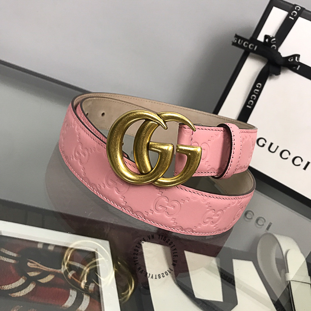 Thắt lưng Gucci nữ mặt khóa vàng dây da hồng họa tiết nổi bật