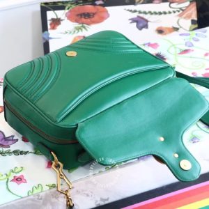 Túi xách đeo chéo Gucci nữ da xịn màu xanh logo GG - Hình ảnh 5