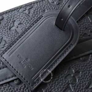 Túi xách Louis Vuitton nam da sần họa tiết monogram hàng hiệu - Hình ảnh 5