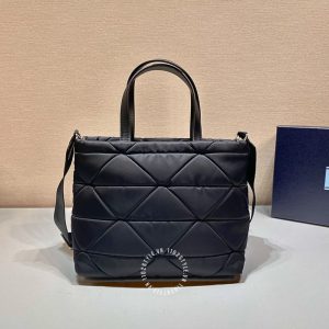 Túi xách hàng hiệu Prada nữ màu đen logo cao cấp - Ảnh 9