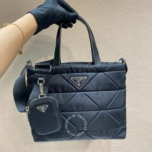 Túi xách hàng hiệu Prada nữ màu đen logo cao cấp - Ảnh 4