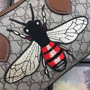 Túi du lịch Gucci nữ màu ghi dây nâu họa tiết ong hàng hiệu cao cấp - Ảnh 5