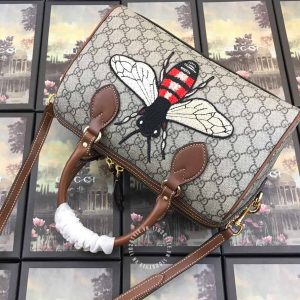 Túi du lịch Gucci nữ màu ghi dây nâu họa tiết ong hàng hiệu cao cấp - Ảnh 3