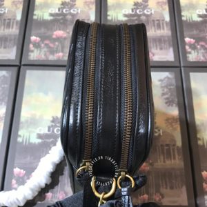 Túi đeo chéo nữ Gucci màu đen logo GG hàng hiệu cao cấp - Hình ảnh 5