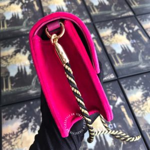Túi đeo chéo Gucci nữ da lộn màu hồng phiên bản hàng hiệu - Hình ảnh 8