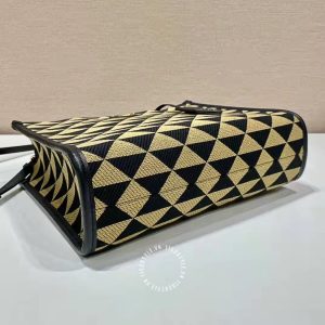 Túi xách Prada nữ phối màu logo tam giác rep 1:1 chính hãng - Ảnh 8
