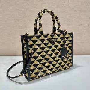 Túi xách Prada nữ phối màu logo tam giác rep 1:1 chính hãng - Ảnh 2