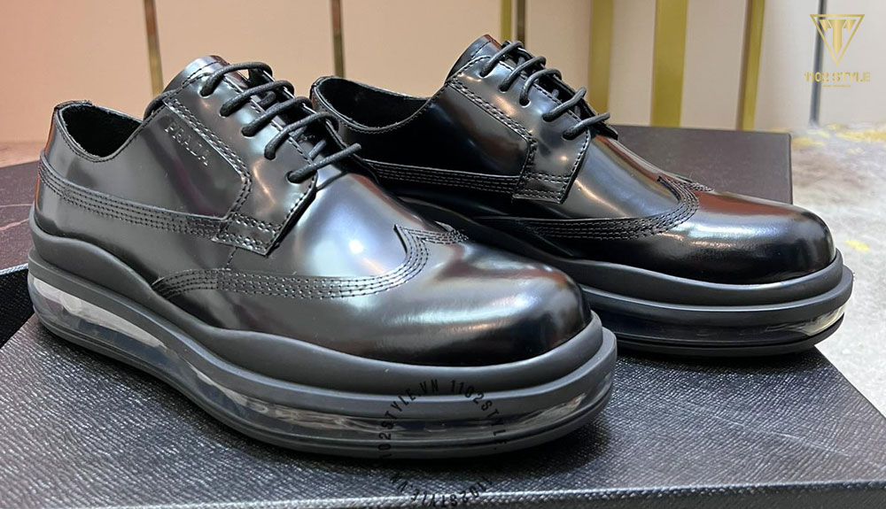 1102 STYLE cam kết các mẫu giày Prada nam like auth của chúng tôi luôn là bản cao cấp nhất