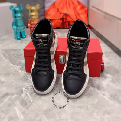 Burberry sneaker boot