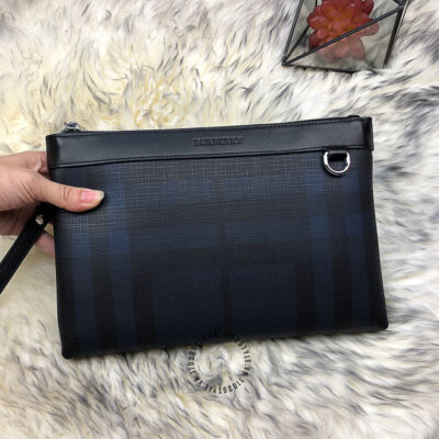 Clutch Burberry giá rẻ