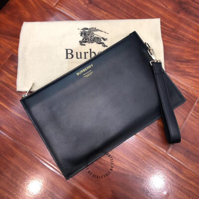 Clutch Burberry super fake