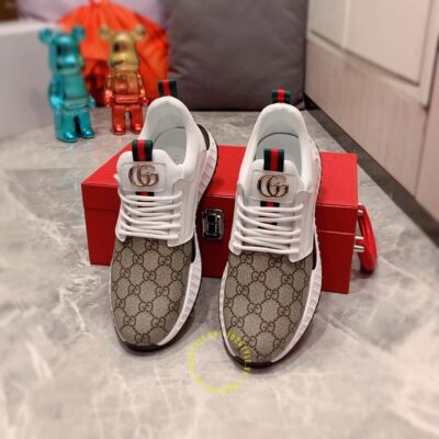 giá giày gucci