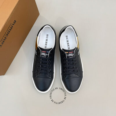 Giày Burberry Fake