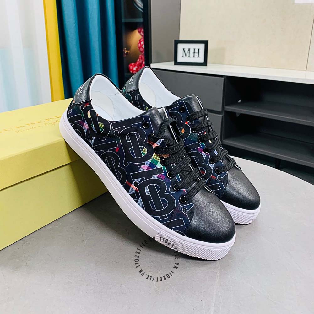 Giày Burberry nam