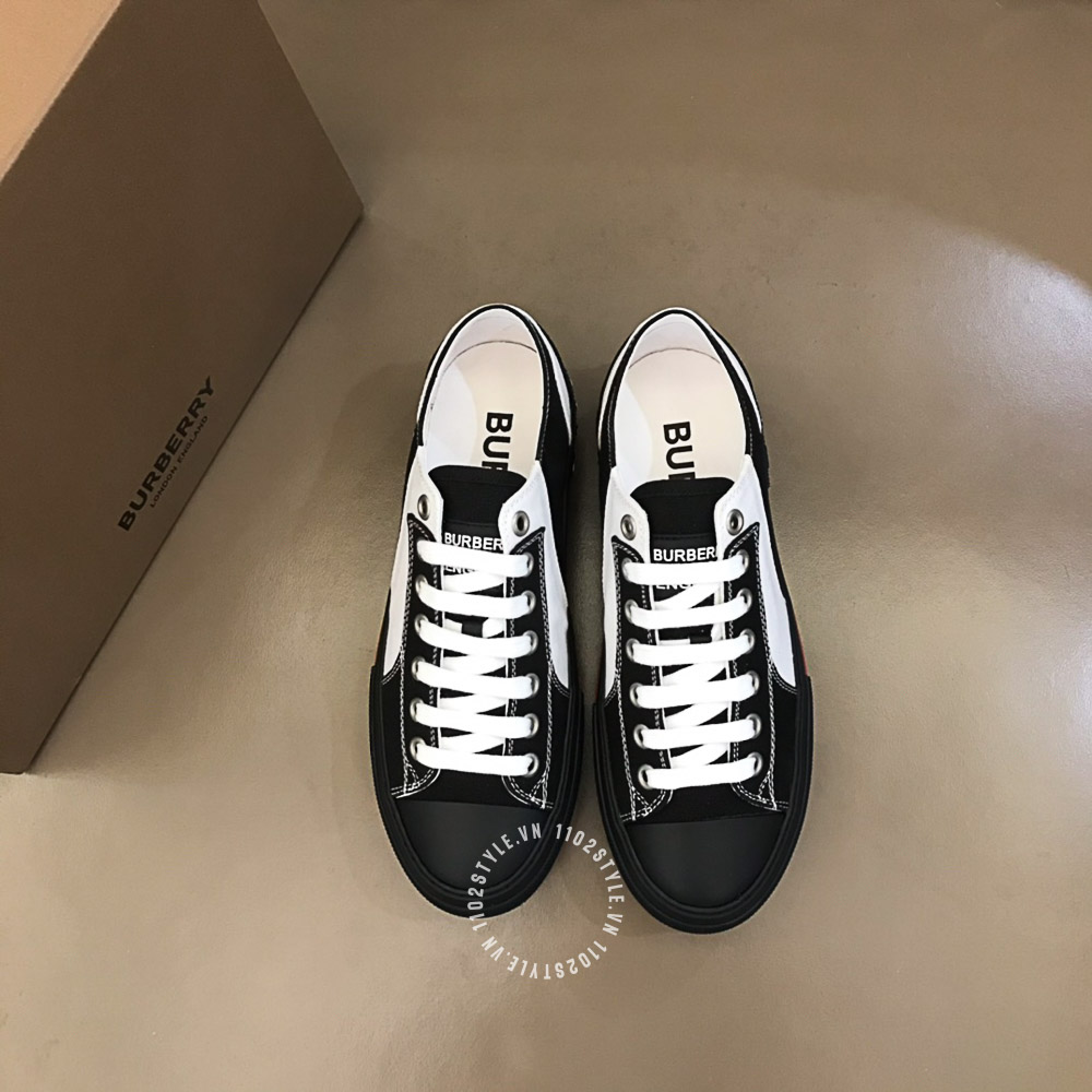 Giày Burberry sneaker