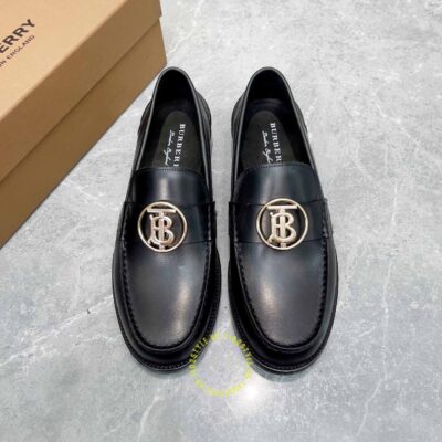 Giày lười Burberry