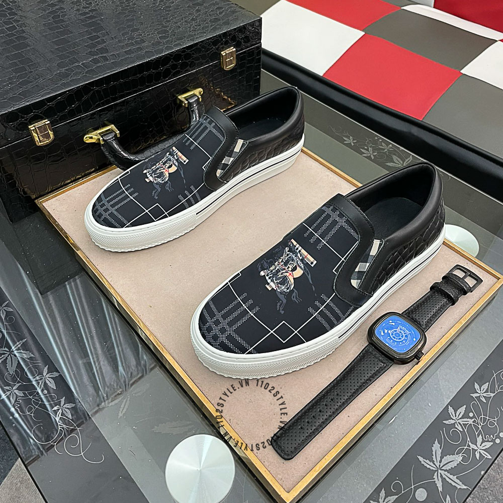 Giày lười Burberry nam