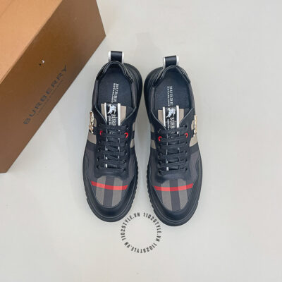 Giày nam Burberry