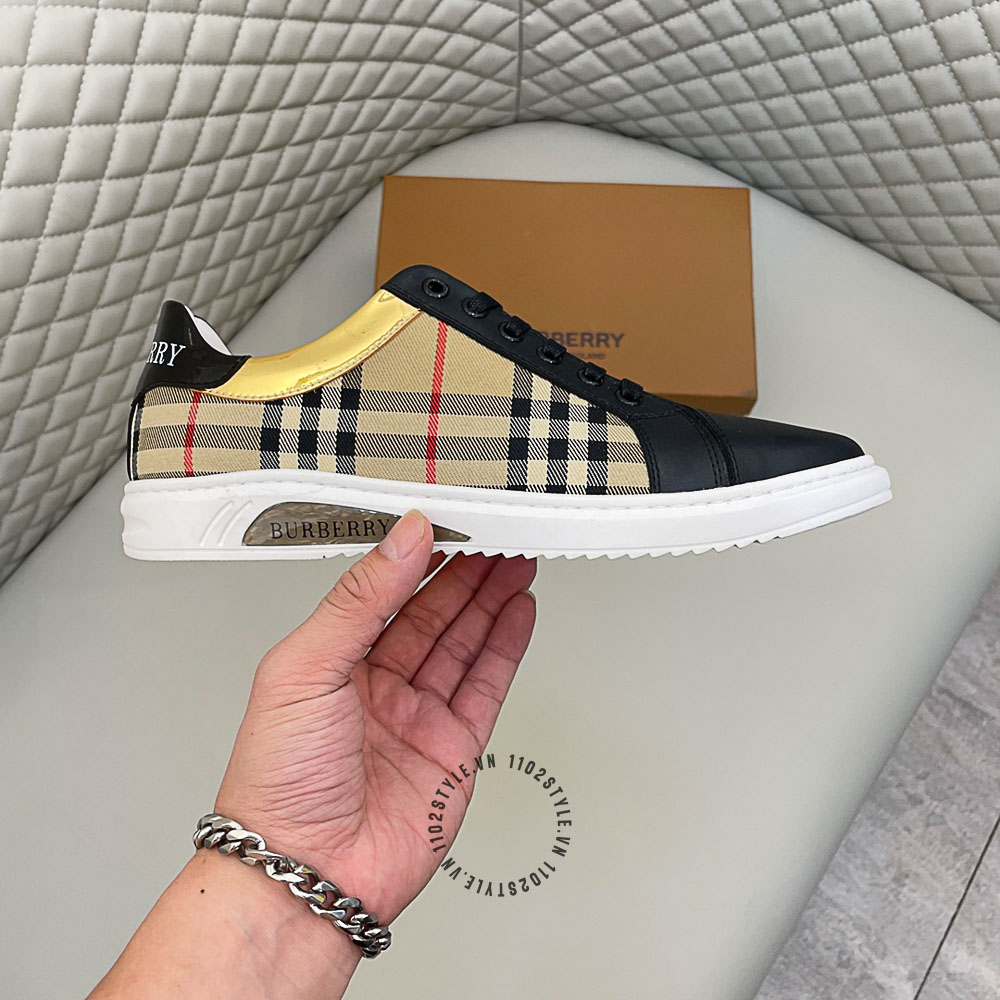 Giày sneaker nam Burberry màu đen phối be Fake 1:1