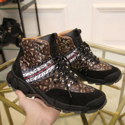 Giày sneaker boot Burberry nam fake
